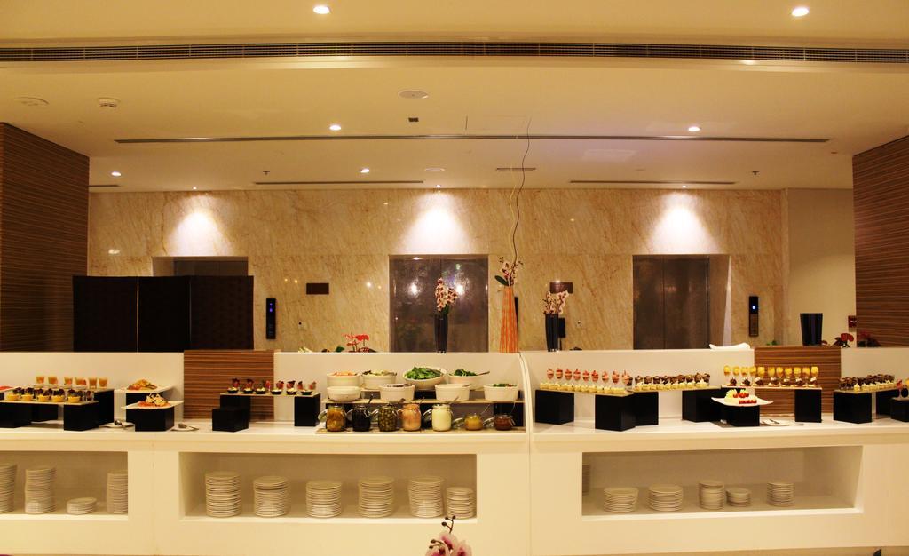 Best Western Plus Pearl Creek Dubai Ngoại thất bức ảnh