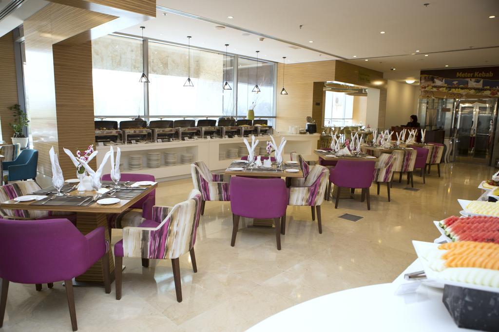 Best Western Plus Pearl Creek Dubai Ngoại thất bức ảnh